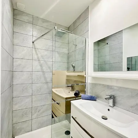 Le Marechal Apartment *