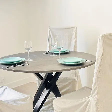 Le Marechal Apartment *